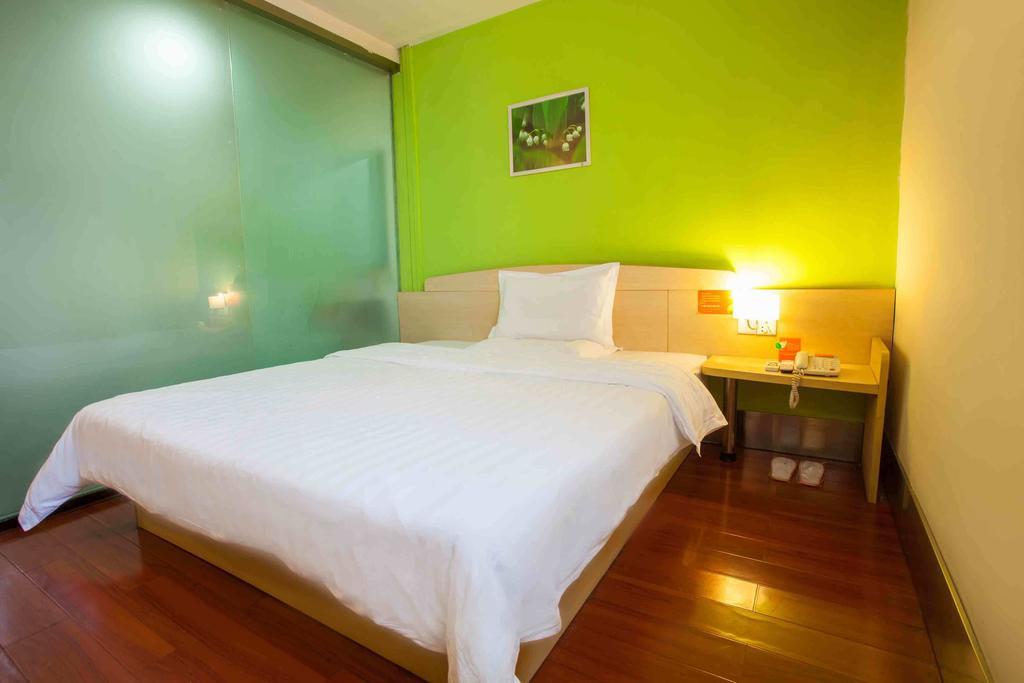 7Days Inn Guangzhou Xinshi Room photo